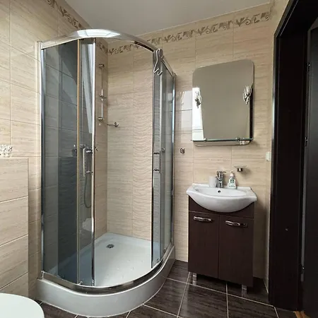 ホームステイ Goscinne *